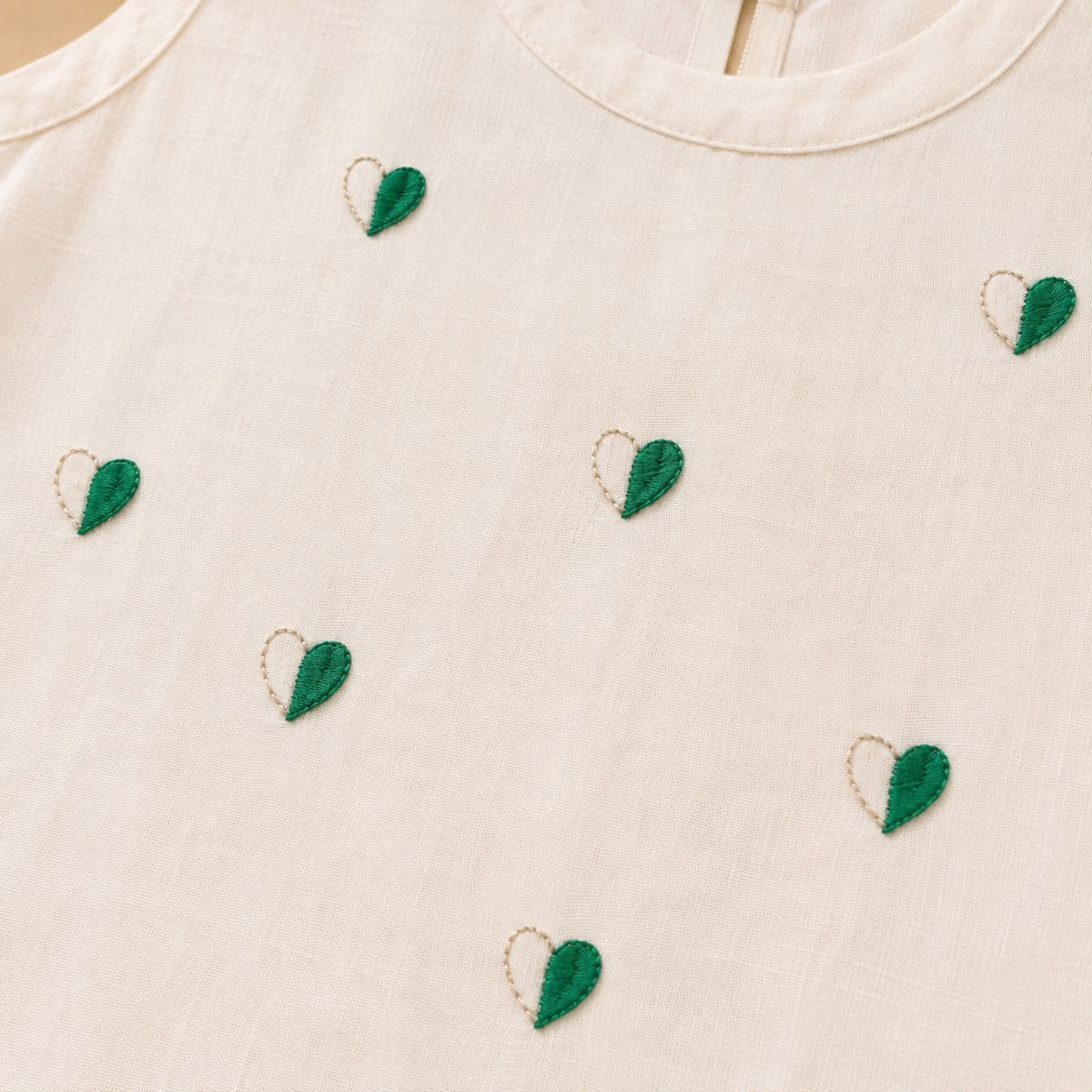 Girls' Off-White Embroidered Heart Kurti & Emerald Green Printed Pants Set